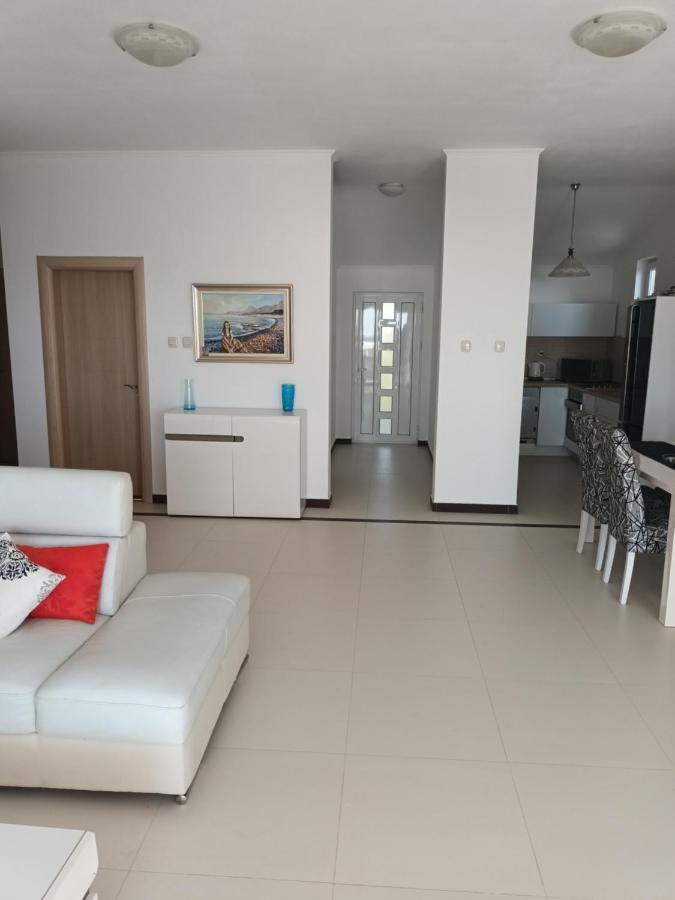 Lustica-Apartment Dora2 Херцег Нови Екстериор снимка