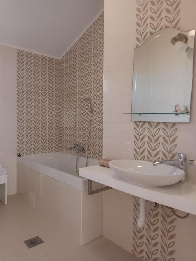 Lustica-Apartment Dora2 Херцег Нови Екстериор снимка