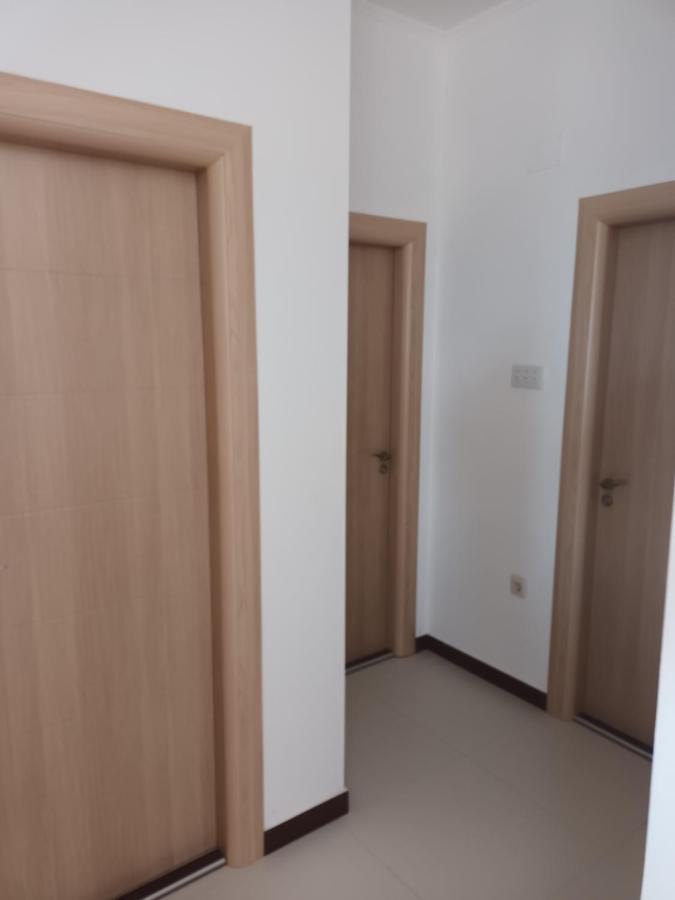Lustica-Apartment Dora2 Херцег Нови Екстериор снимка