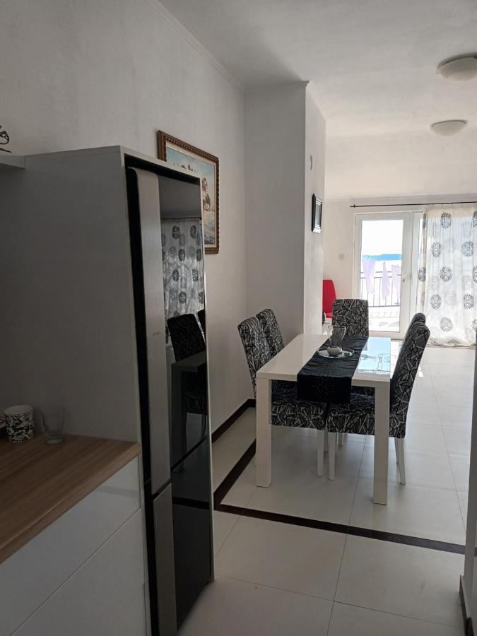 Lustica-Apartment Dora2 Херцег Нови Екстериор снимка